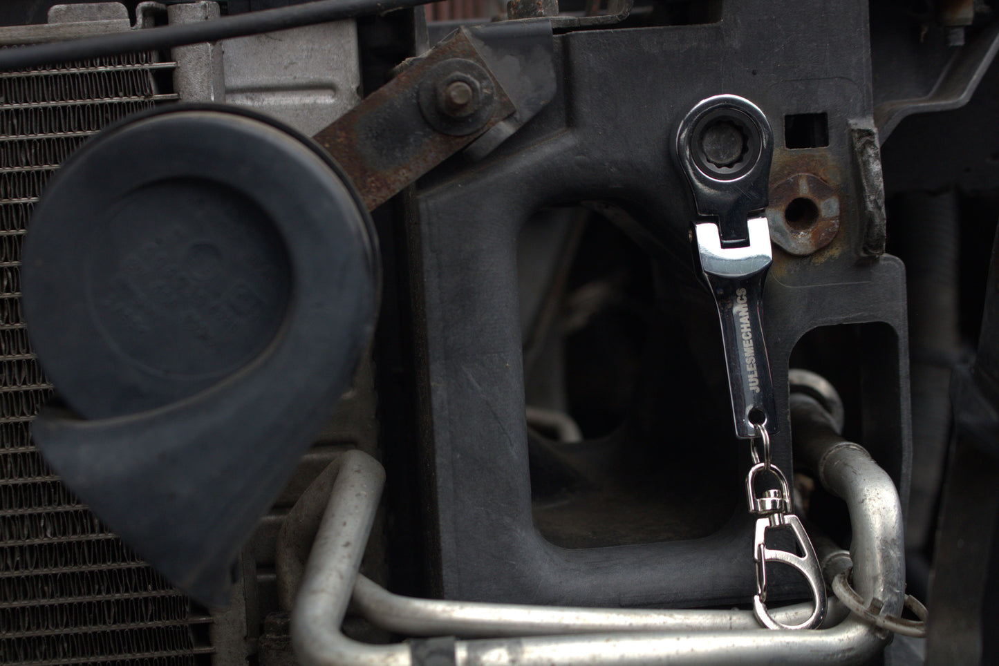 Jules Mechanics 10mm Ratcheting Keychain Wrench