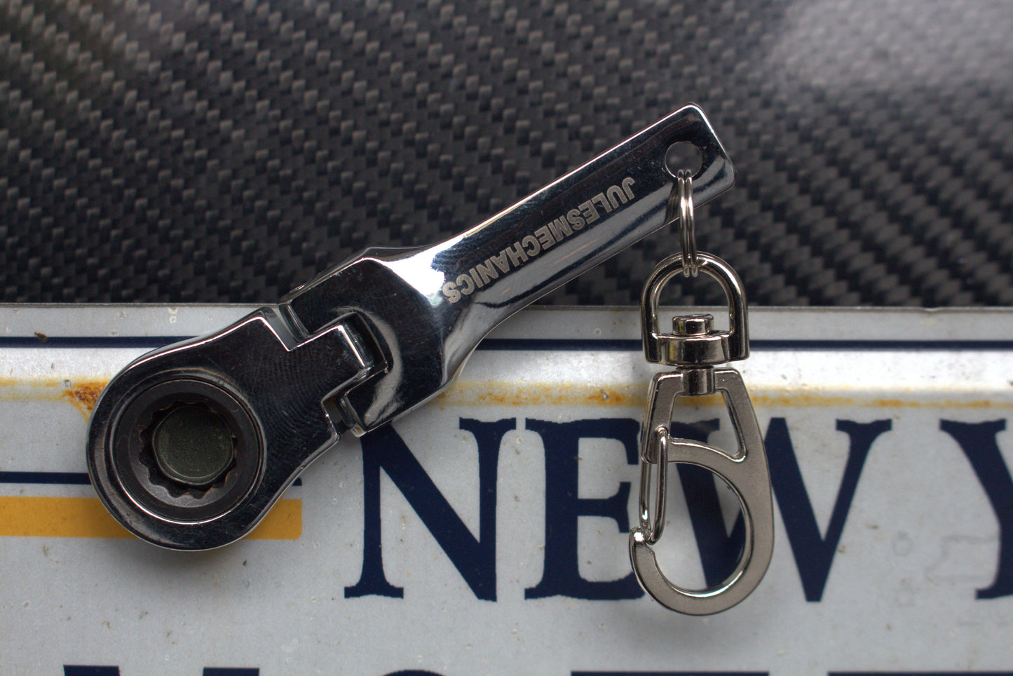 Jules Mechanics 10mm Ratcheting Keychain Wrench